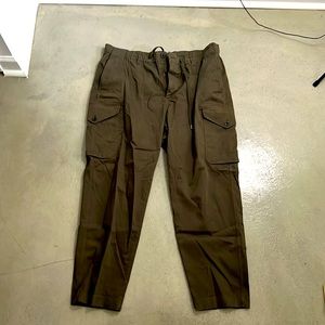 Brand new Todd Snyder drawstring infantry pant in size XL. New never been worn